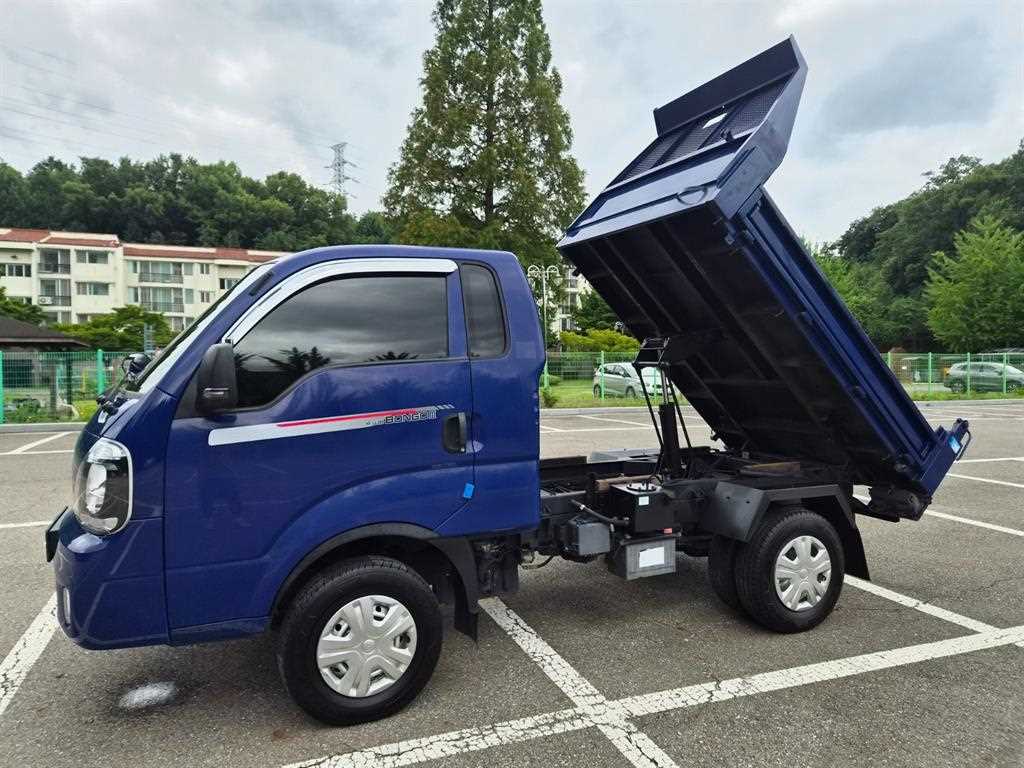 기아 봉고 1톤 덤프 2022년식 덤프 상승 측면과 하체