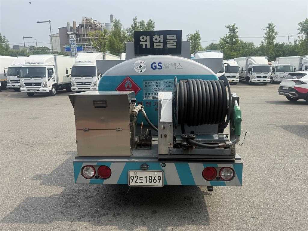 기아 봉고 1톤 탱크로리 2009년식 홈로리 후면 작업대