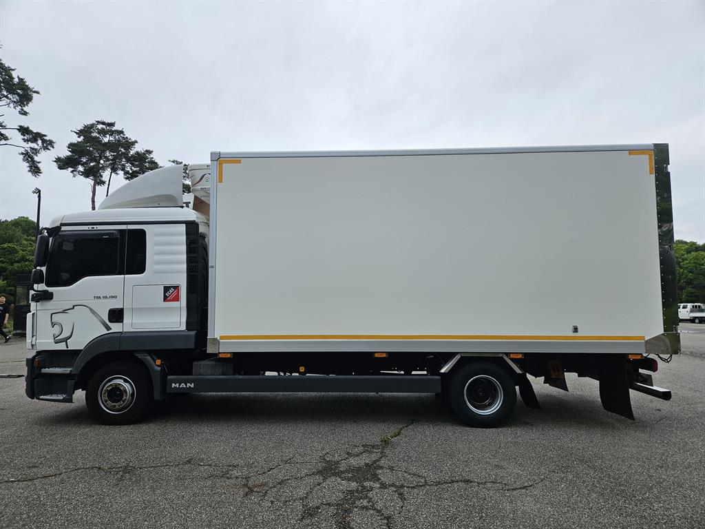 만(MAN) TGL 3.5톤 냉동탑 2020년식 운전석 쪽 측면