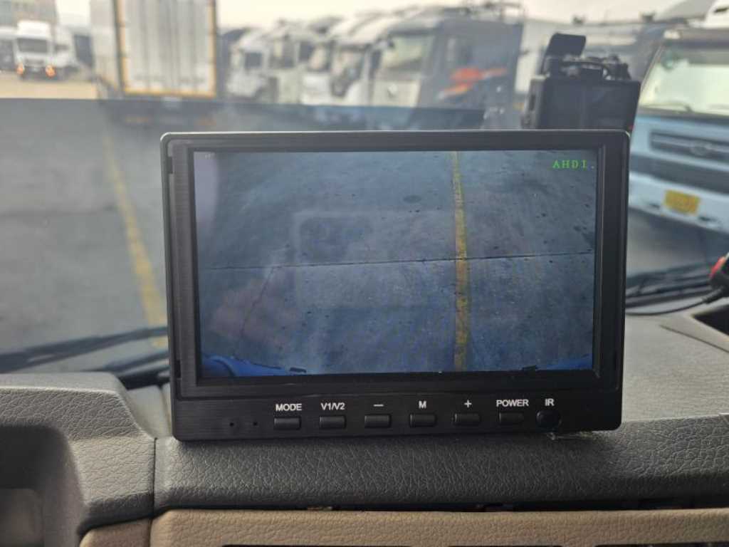 볼보 FL 4.5톤 윙바디 2018년식 카메라 모니터
