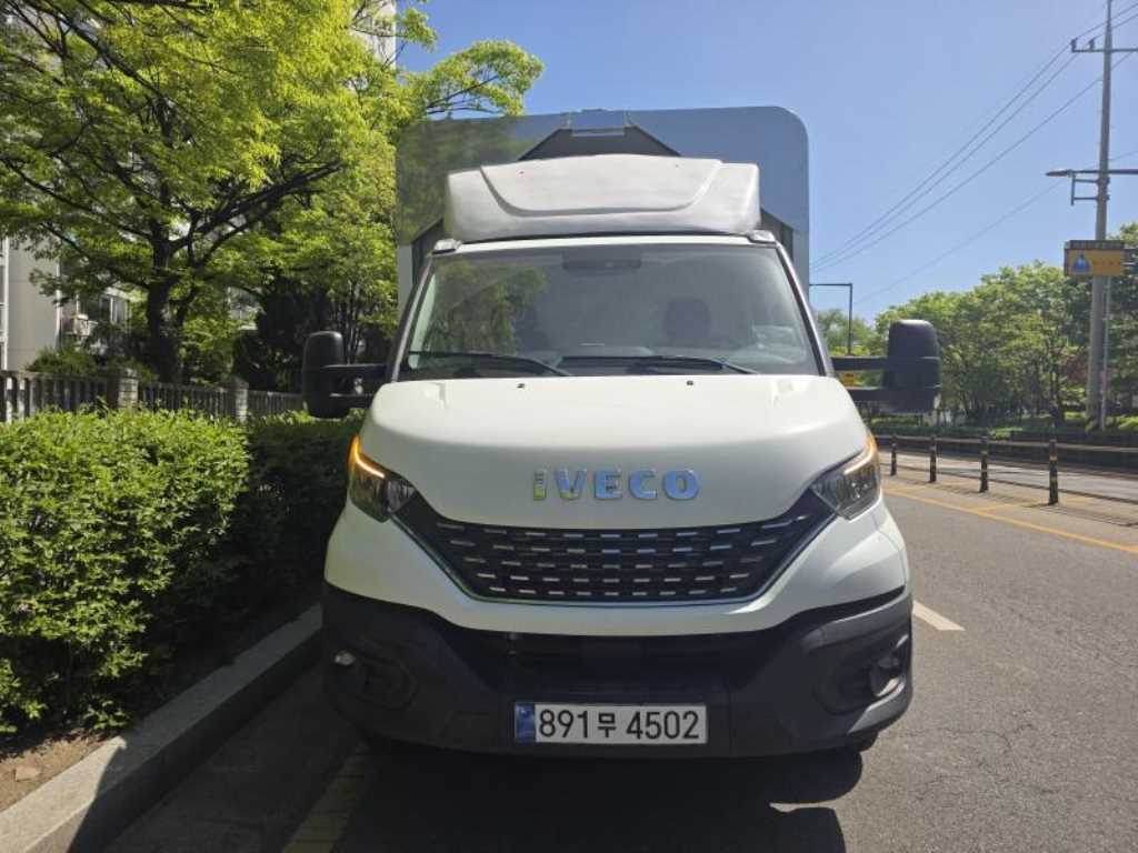 이베코 데일리 2.5톤 윙바디 2026년식 이베코 데일리 정면