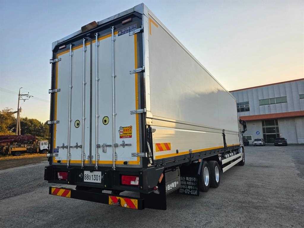 타타대우 맥쎈 8.5톤 윙바디 2025년식 사진 6