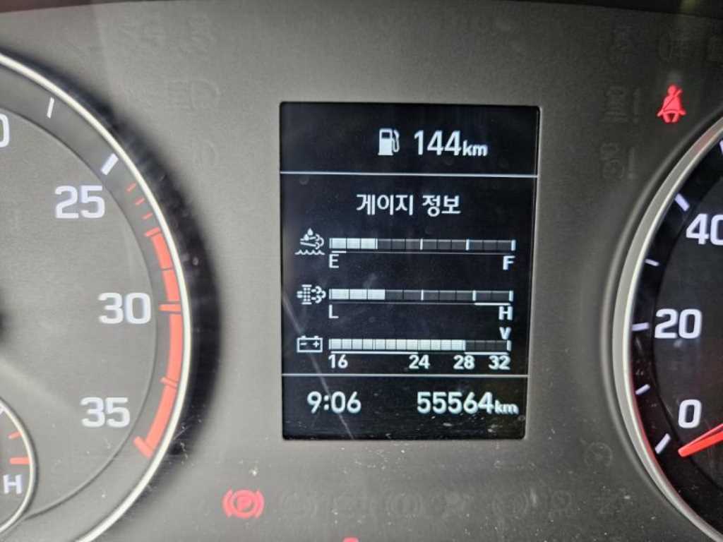 현대 마이티 2.5톤 냉동탑 2024년식 계기판 주행거리