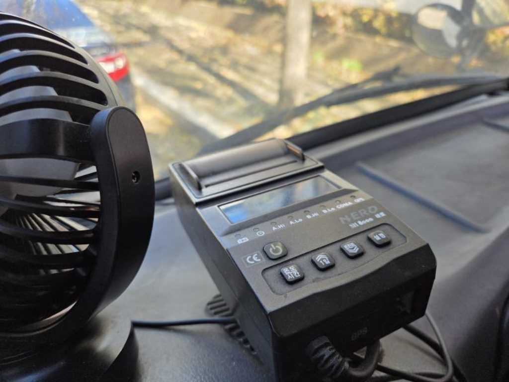 현대 마이티 2.5톤 냉동탑 2010년식 사진 11