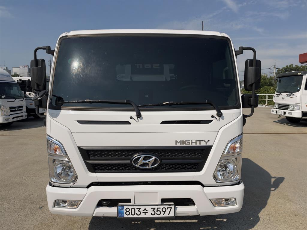 현대 마이티 2.5톤 탱크로리 2026년식 마이티 캡 정면