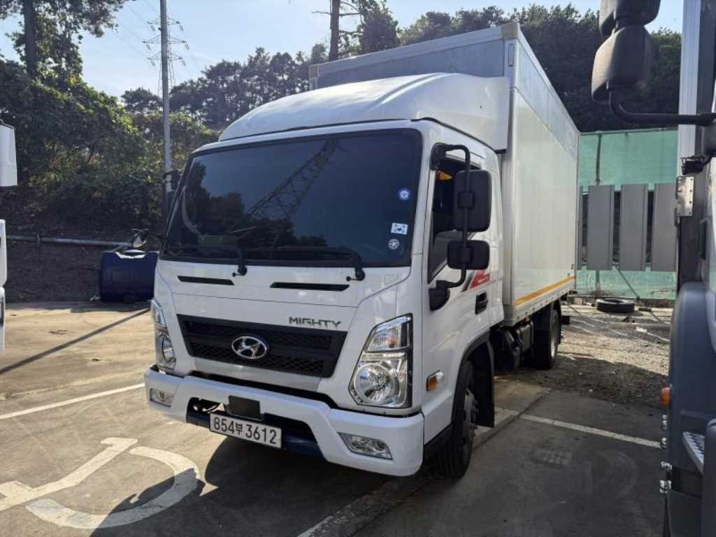현대 마이티 2.5톤 익스탑 2022년식 마이티 정면