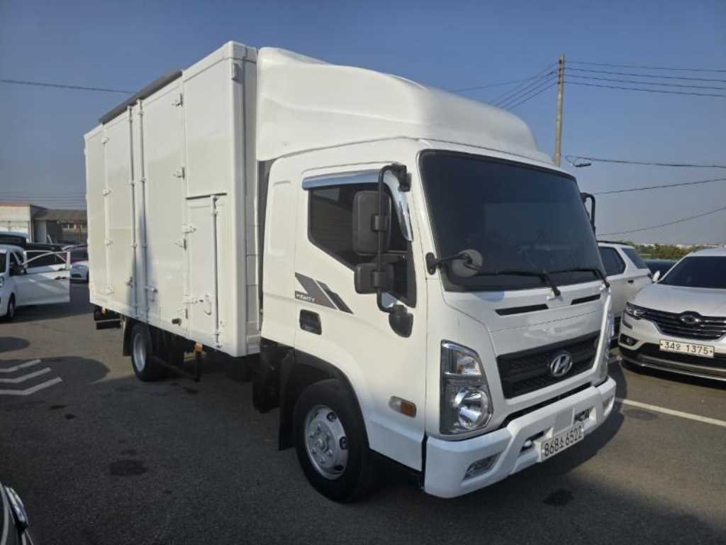 현대 마이티 2.5톤 익스탑 2022년식 조수석 쪽 전측면