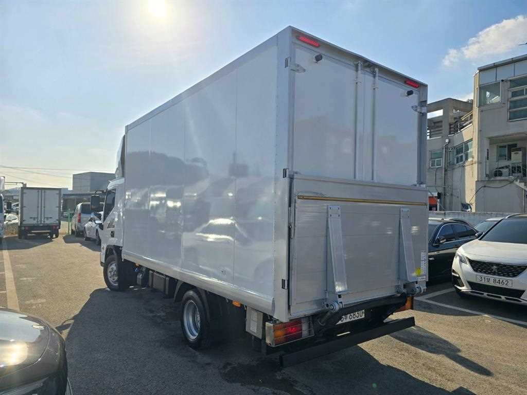 현대 마이티 2.5톤 익스탑 2023년식 사진 4
