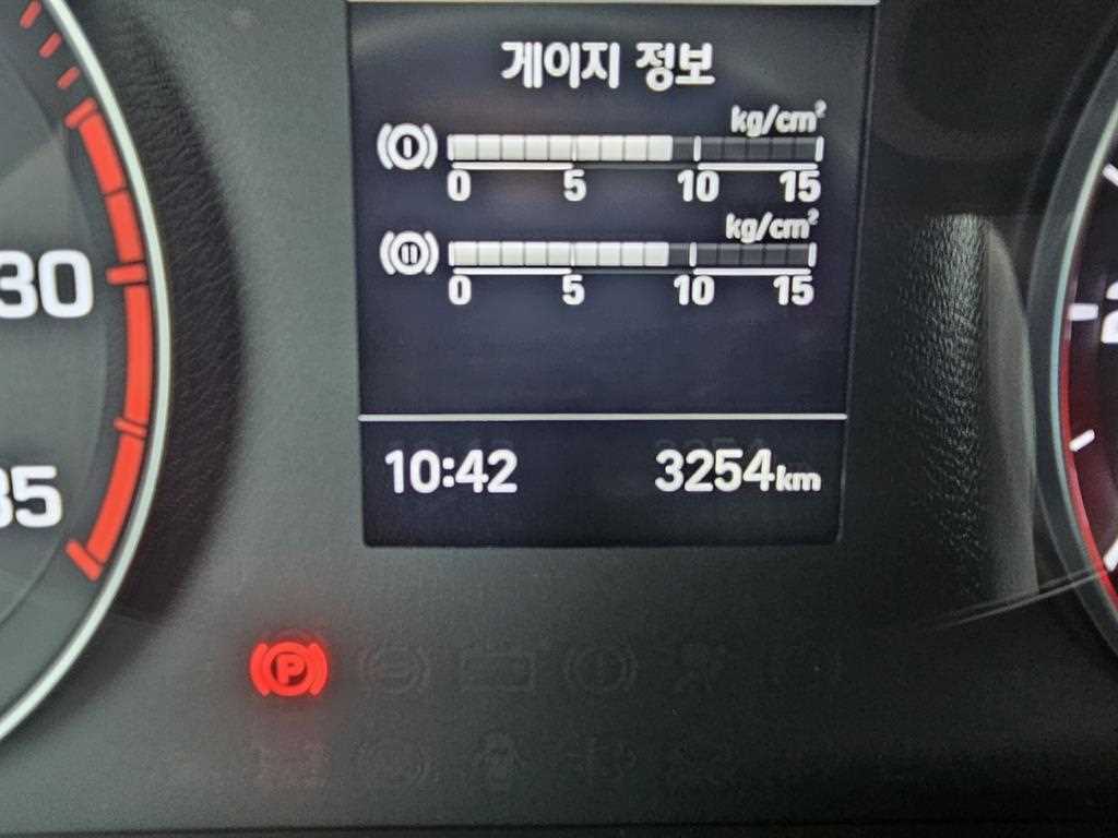 현대 마이티 3.5톤 암롤 2025년식 계기판 에어 압력과 주행거리