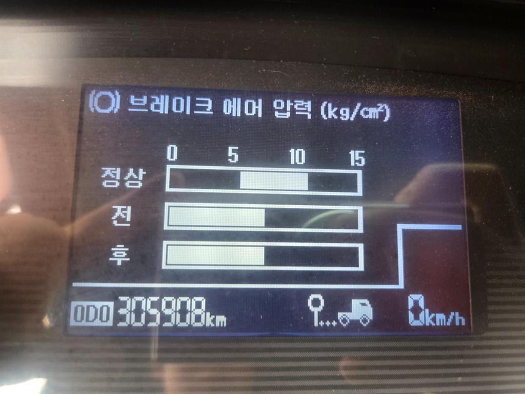 현대 메가트럭 4.5톤 카고 2011년식 계기판 주행거리
