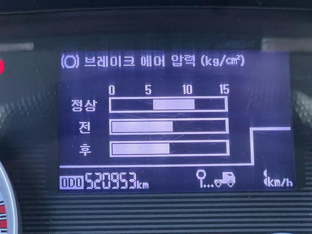 현대 메가트럭 4.5톤 카고 2011년식 계기판 주행거리
