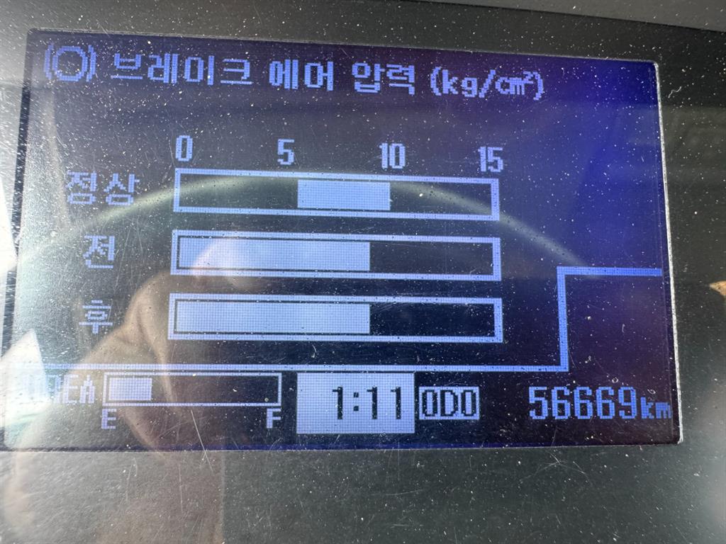 현대 메가트럭 4.5톤 카고 2015년식 사진 10