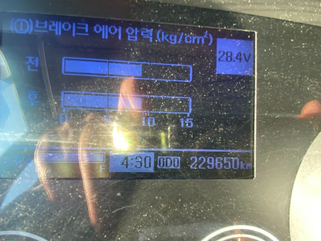 현대 메가트럭 4.5톤 윙바디 2020년식 계기판