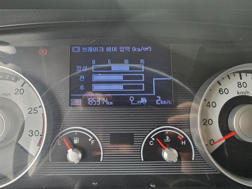현대 메가트럭 5톤 냉동탑 2015년식 계기판 주행거리