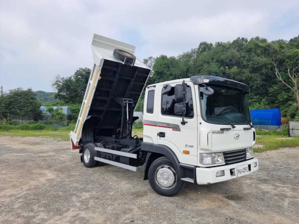 현대 메가트럭 5톤 덤프 2014년식 사진 6