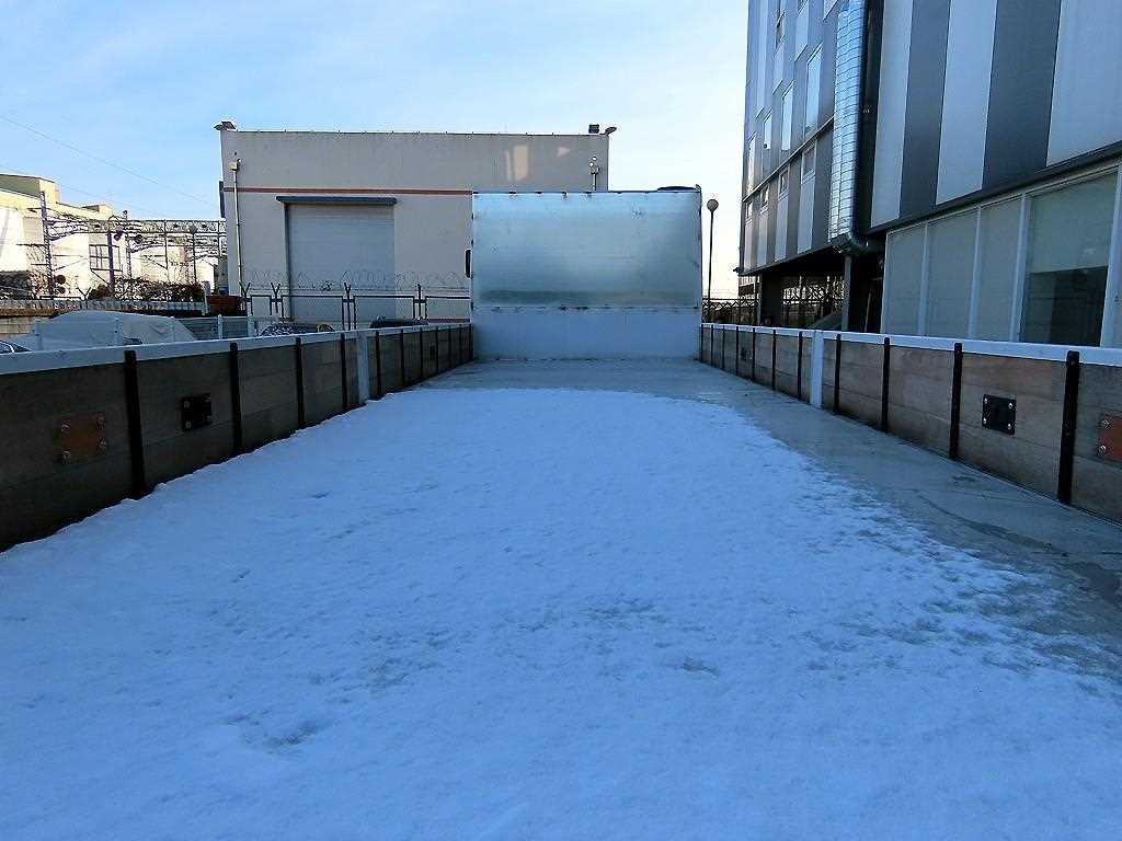 현대 메가트럭 5톤 카고 2011년식 적재함 바닥 7,600mm