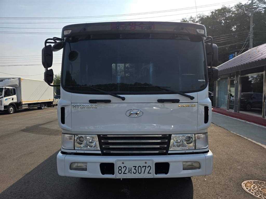 현대 메가트럭 5톤 카고 2014년식 사진 3