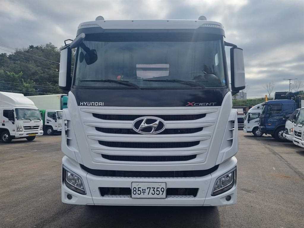 현대 엑시언트 24톤 암롤 2018년식 엑시언트 캡 정면
