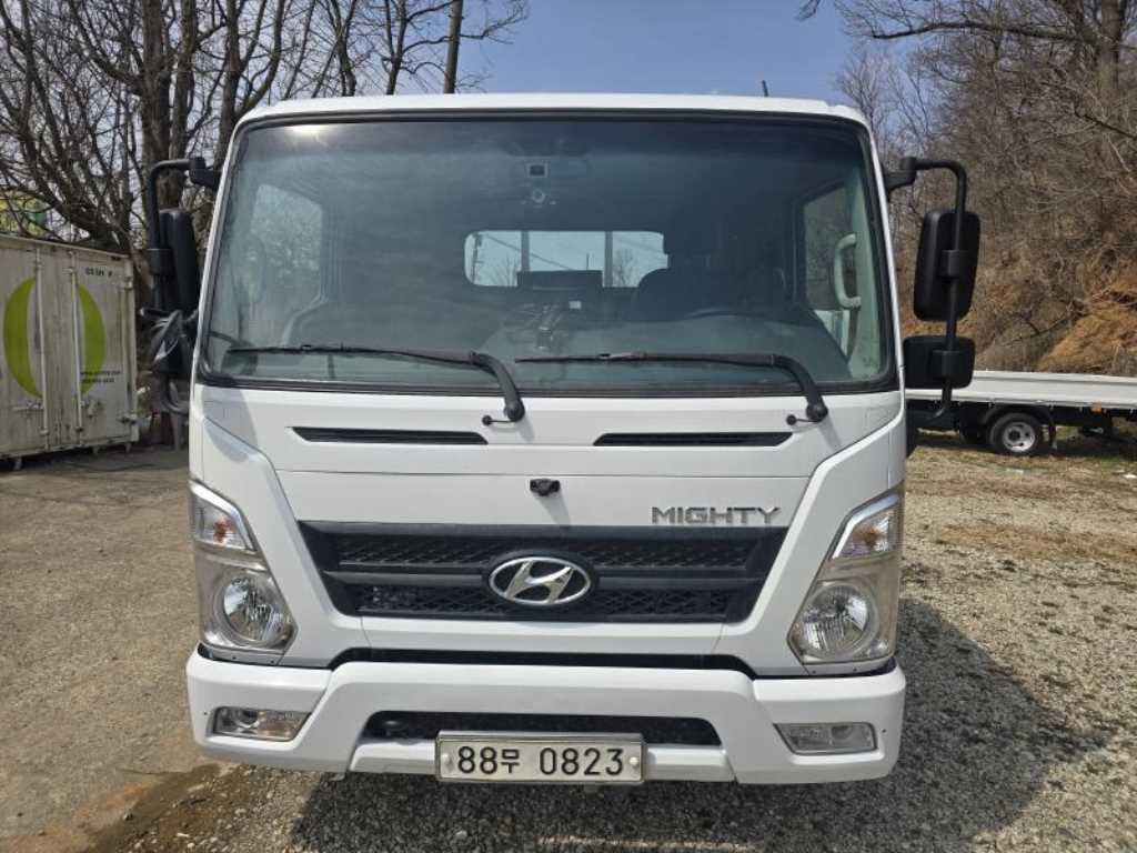 현대 올뉴마이티 2.5톤 카고 2018년식 올뉴마이티 정면