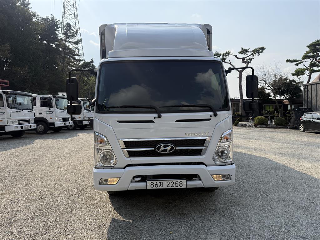 현대 올뉴마이티 3.5톤 윙바디 2021년식 정면