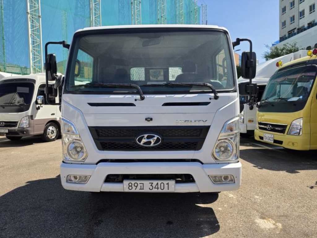 현대 올뉴마이티 3.5톤 카고 2017년식 마이티 정면