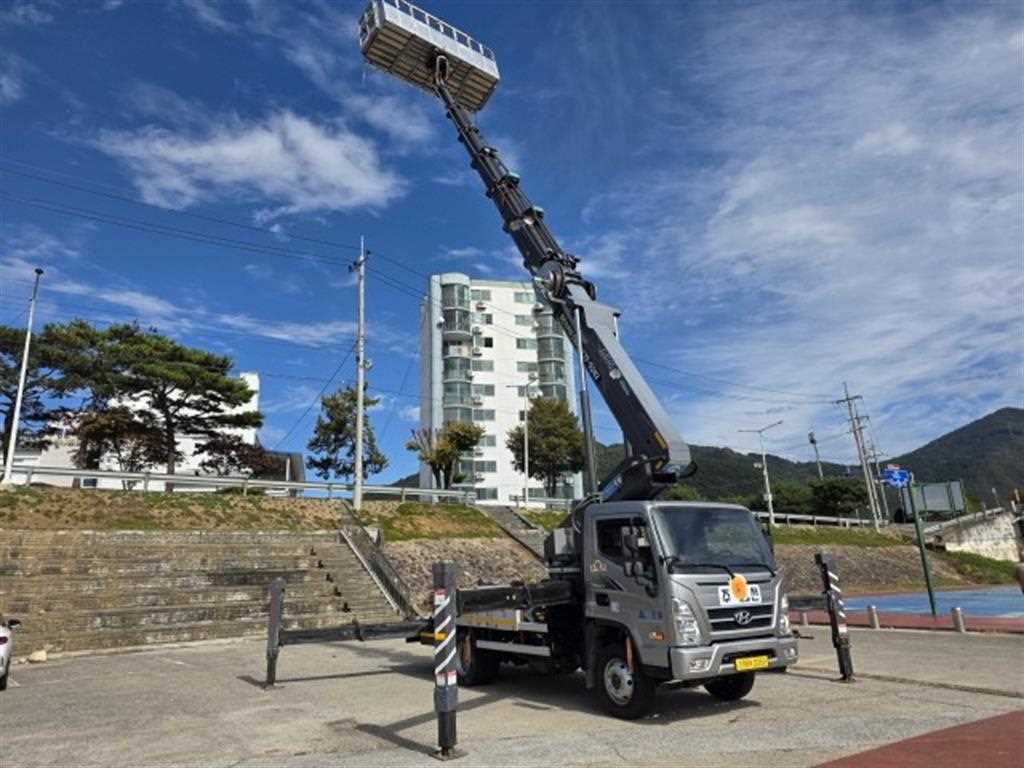 현대 올뉴마이티 3.5톤 고소작업차 2021년식 사진 7