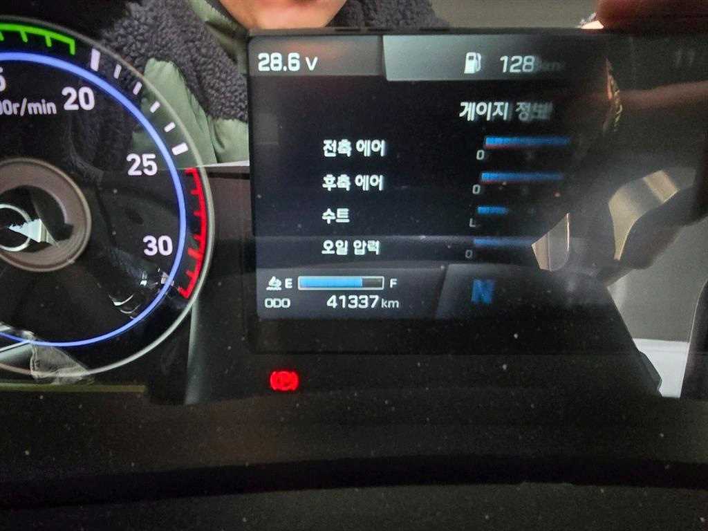 현대 파비스 5톤 암롤 2023년식 계기판 주행거리