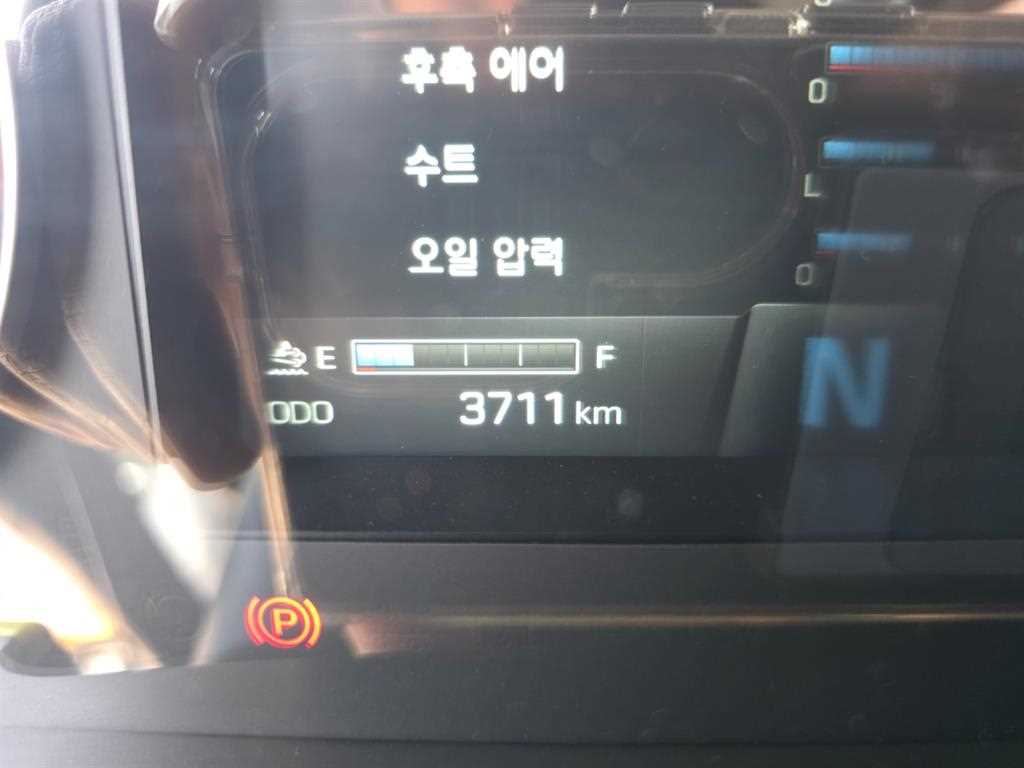 현대 파비스 5톤 카고크레인 2021년식 계기판 주행거리