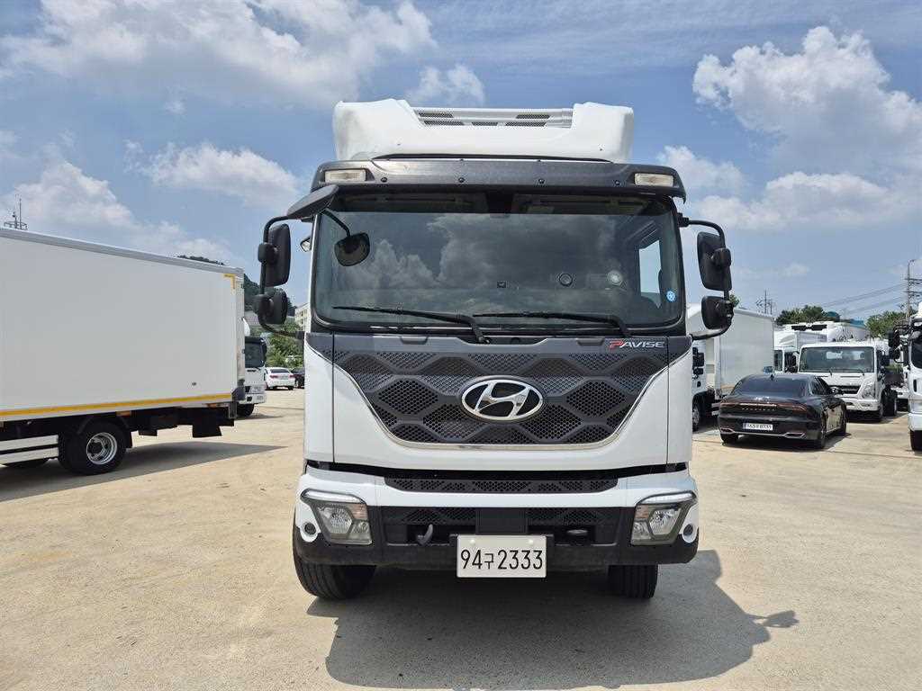 현대 파비스 8.5톤 냉동탑 2020년식 파비스 캡 정면