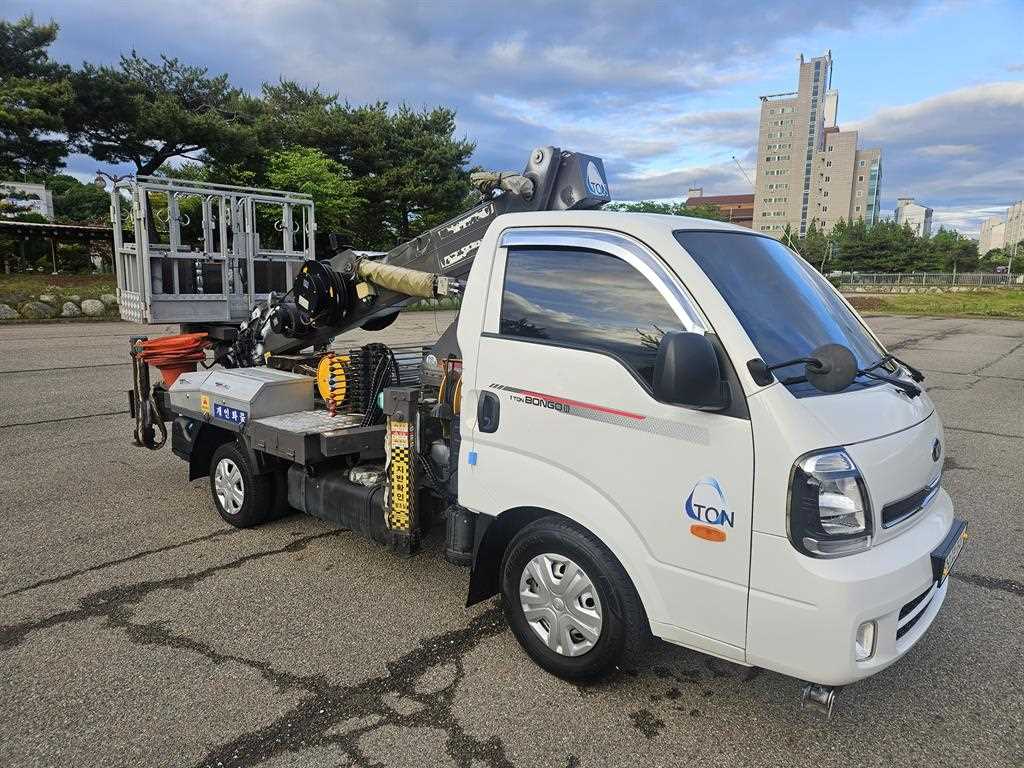 1톤 고소작업차 2020년식 사진 4