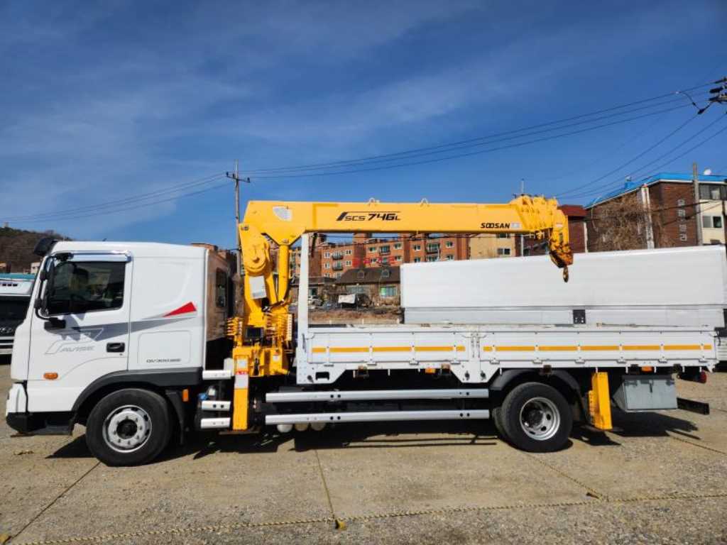 7톤 카고크레인 2023년식 사진 3